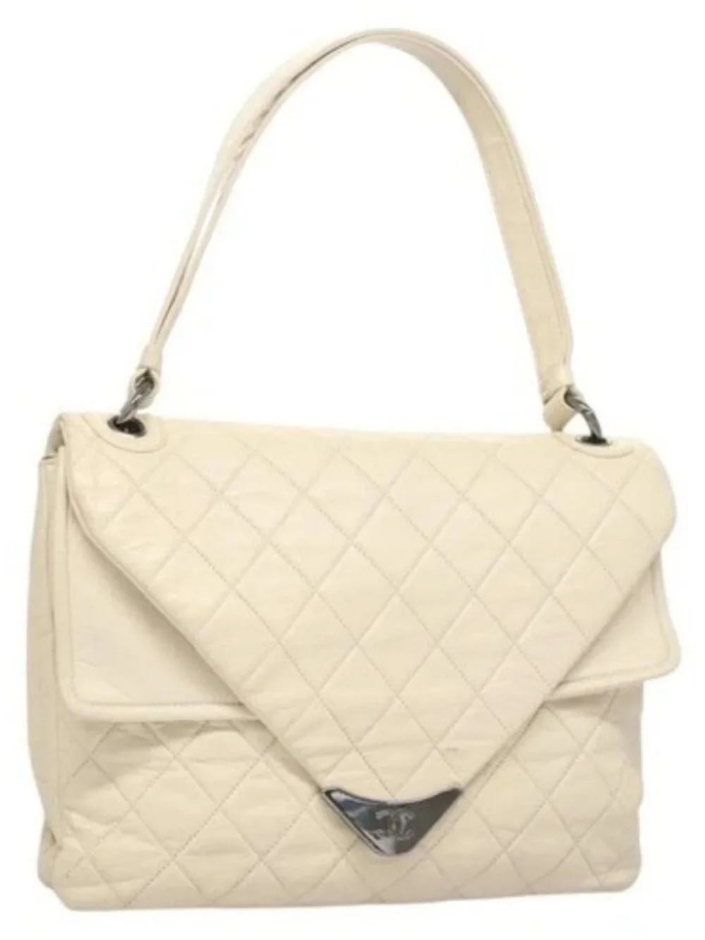 CHANEL Matelasse Shoulder Bag Lamb Skin White CC Auth 126364